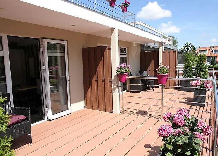 Monte Dana Amsterdam Airport * Zwanenburg